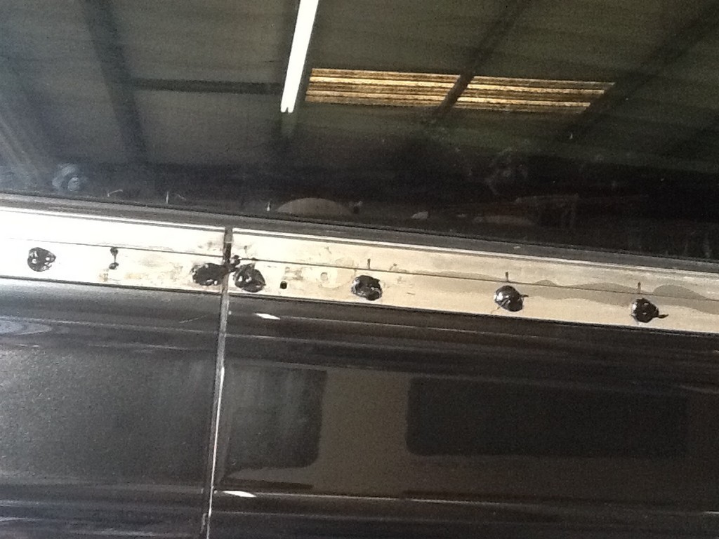 photo1