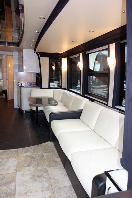 - Prevost XL II Salon Slide repaired by Excalibur Coach