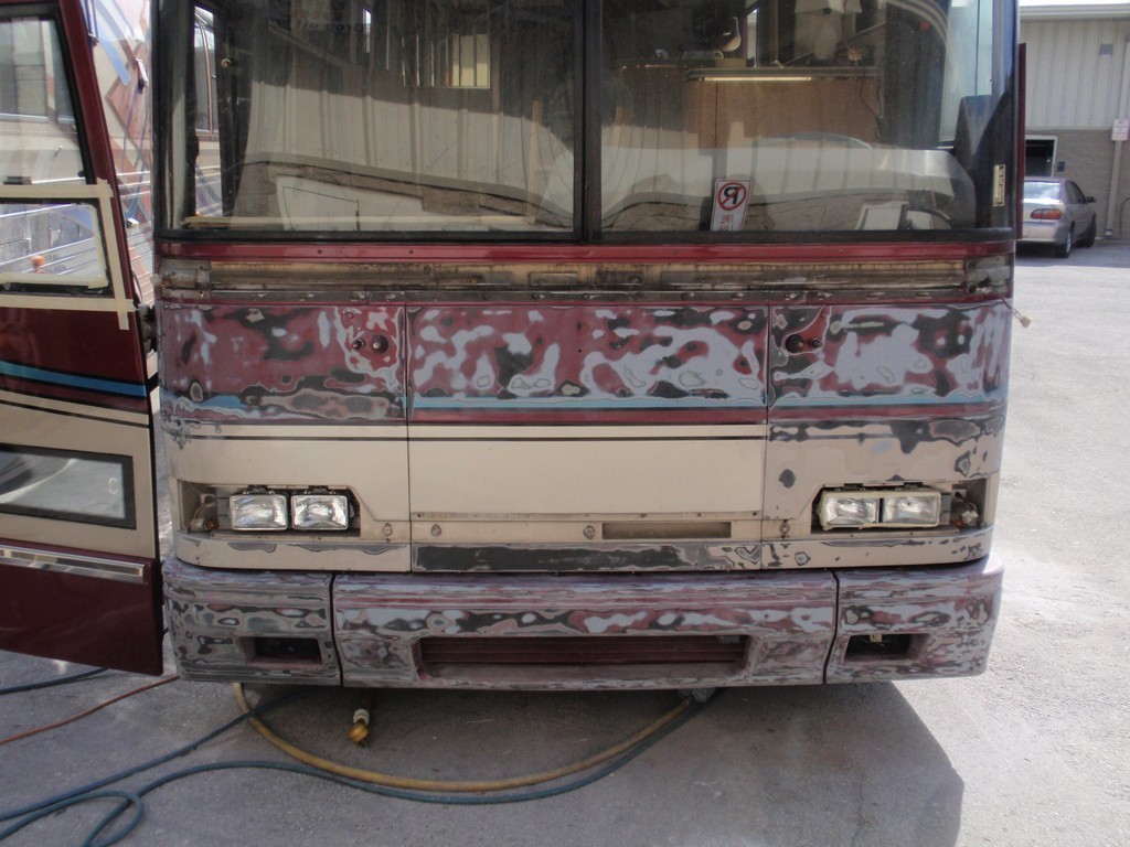 001Prevost H3 Collision