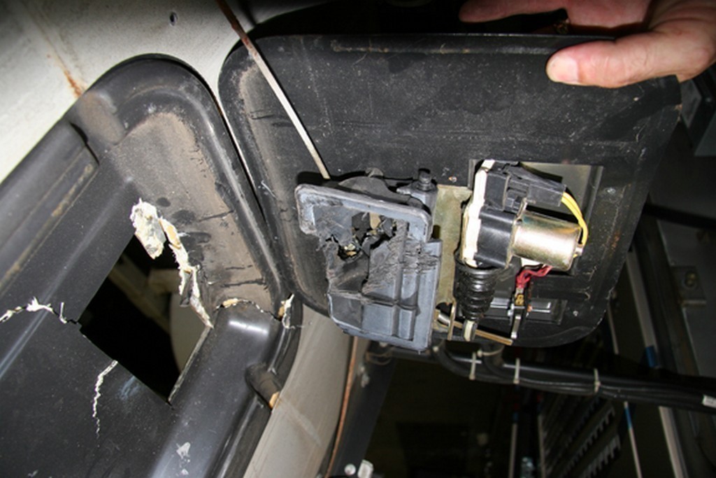 Prevost H3-40 Collision - Inside AC door damaged