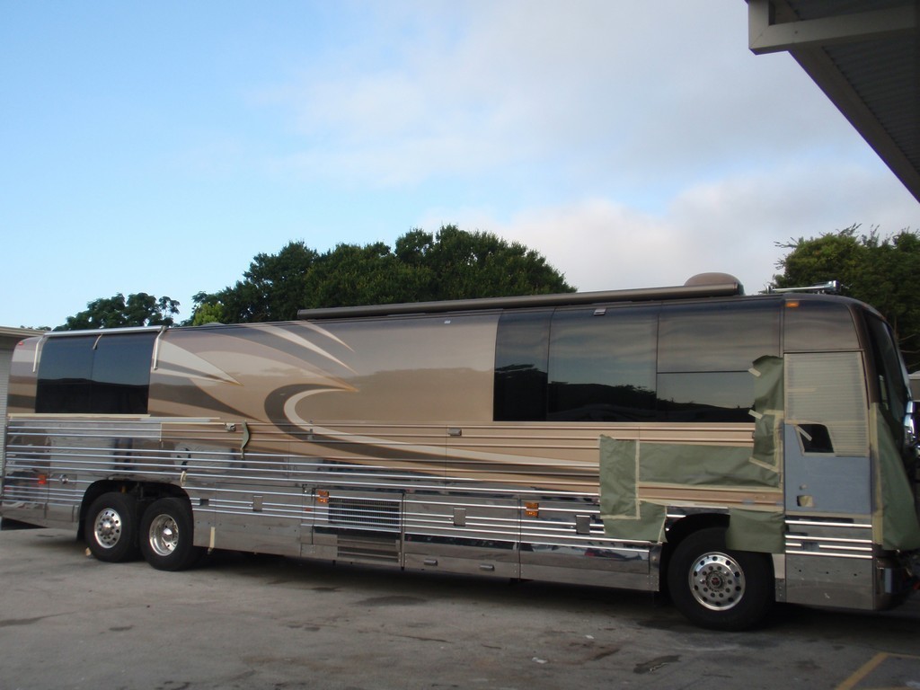 00010 Prevost XL II Collision repairs in progress to passenger side by Excalibur