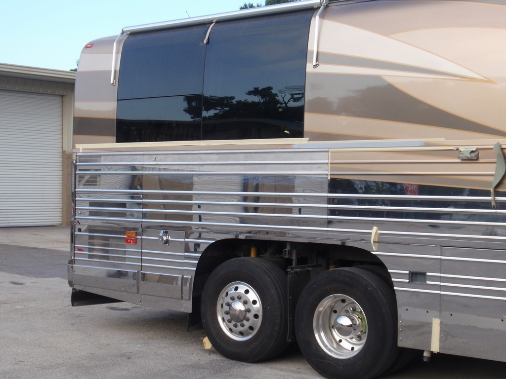 00010a Prevost XL II Collision repairs in progress to passenger side wheel well