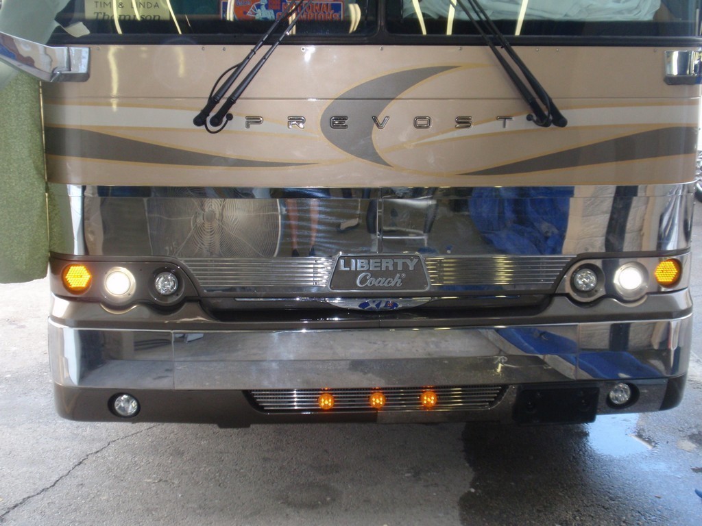 00011 Prevost XL II Collision - Front repaired by Excalibur Coach