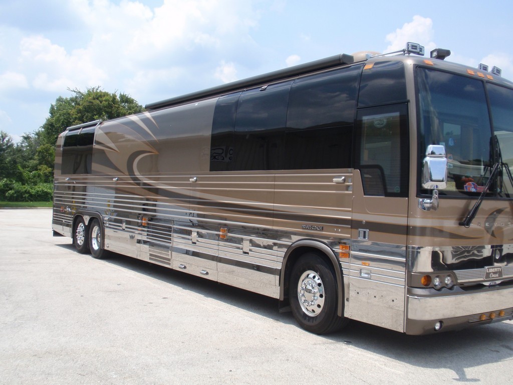 00014 Prevost XL II Collision - Passenger side and front repaired by Excalibur Coach
