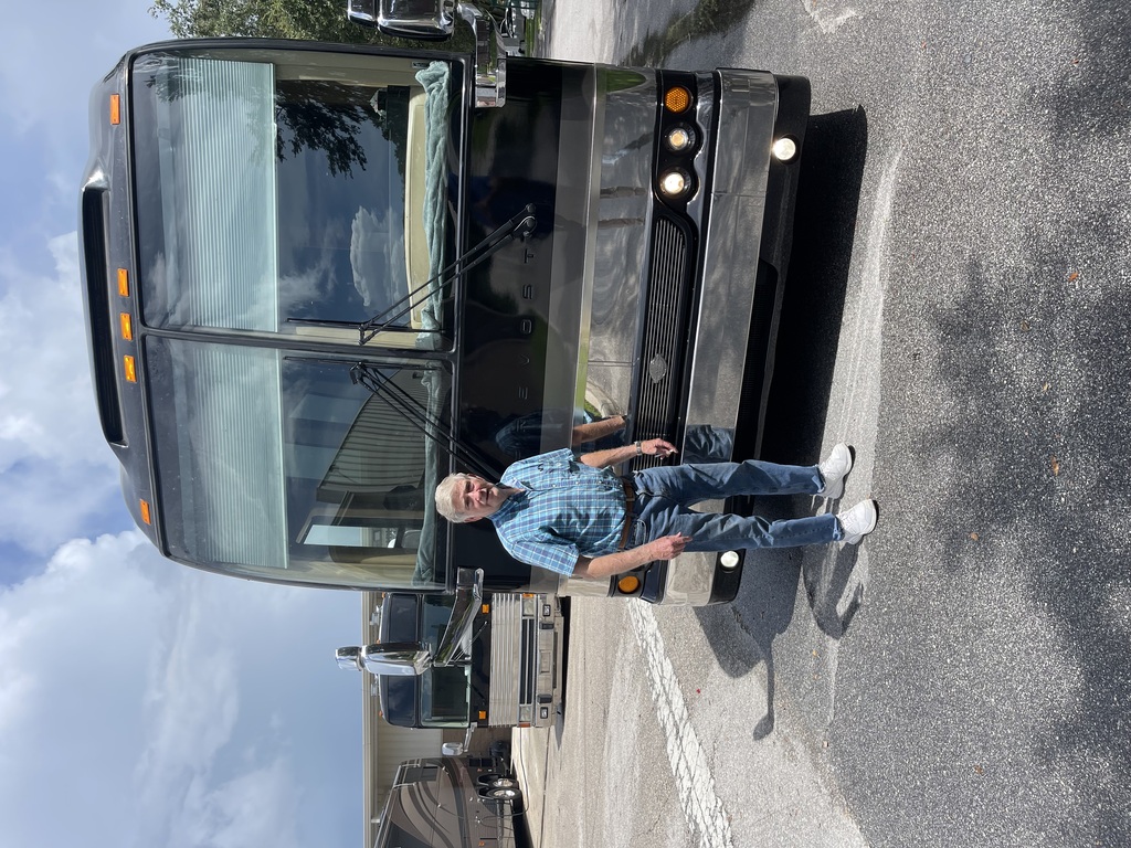 Prevost XL II side, front & rear Collision, photo 5