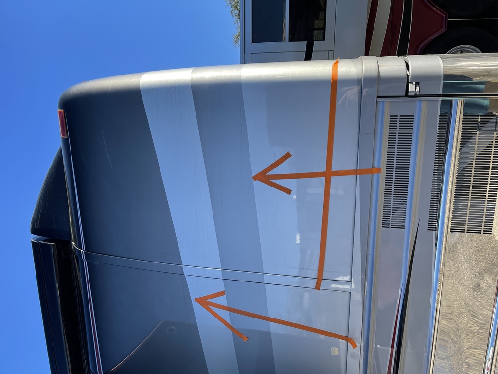 Prevost XL II side, front & rear Collision, photo 21