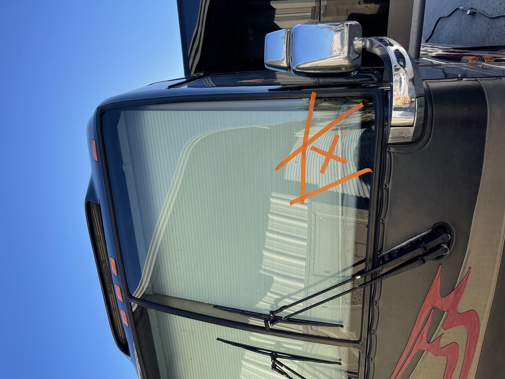 Prevost XL II side, front & rear Collision, photo 25