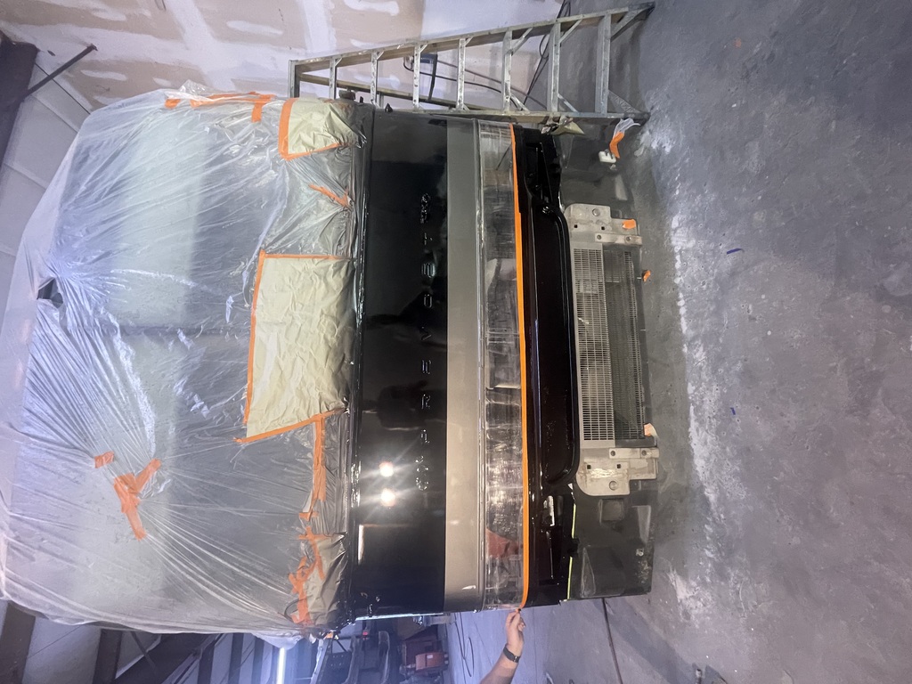Prevost XL II side, front & rear Collision, photo 28