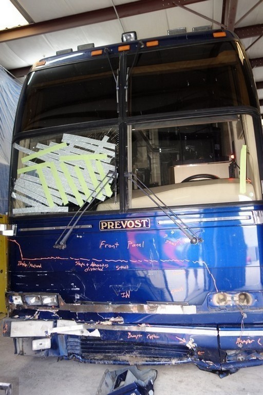 Prevost 1997 H3-45 Excalibur Coach Collision repair and Facelift