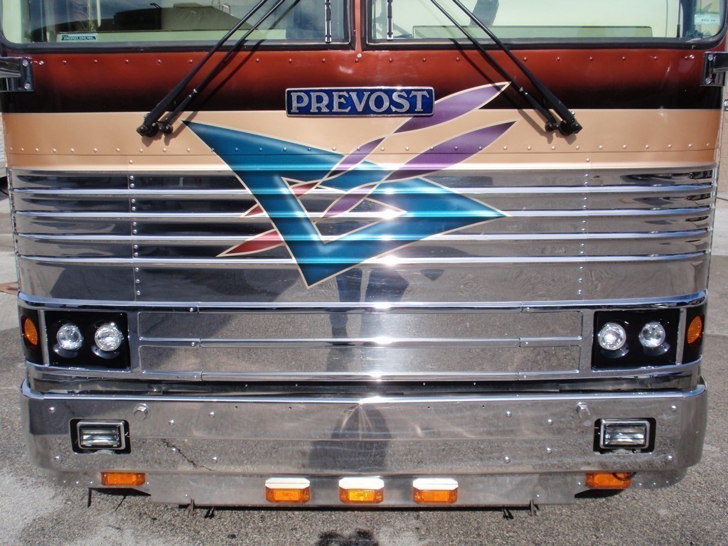 1998 Prevost Country Coach with Excalibur Coach Headlight Upgrade