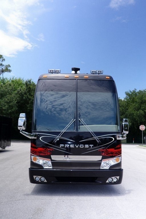Prevost H3-45 Liberty After Excalibur Coach new front facelift and paint