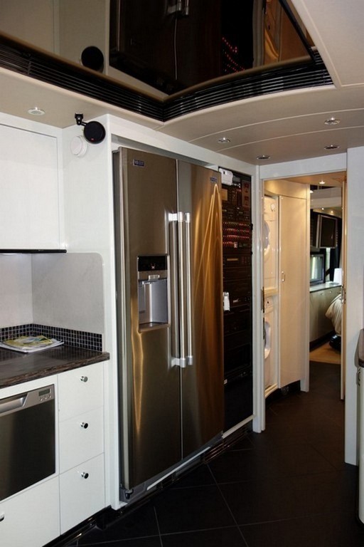 - Prevost XL II Salon Slide repaired by Excalibur Coach