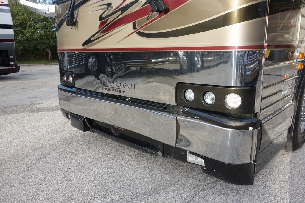 Prevost XLII Country Coach 2003 Facelift Upgrade collision