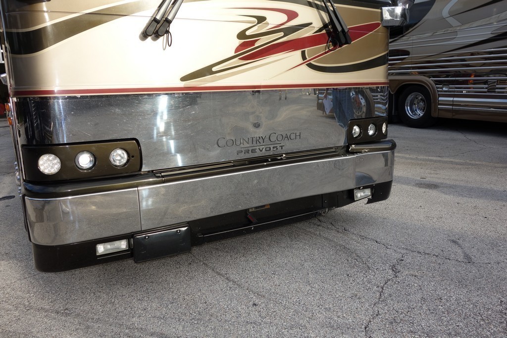1999 XLII Country Coach Excalibur Coach front end collision damage repair