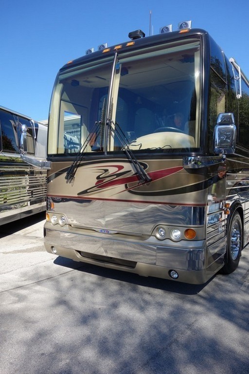 1999 XLII Country Coach after front collision repaired by Excalibur Coach
