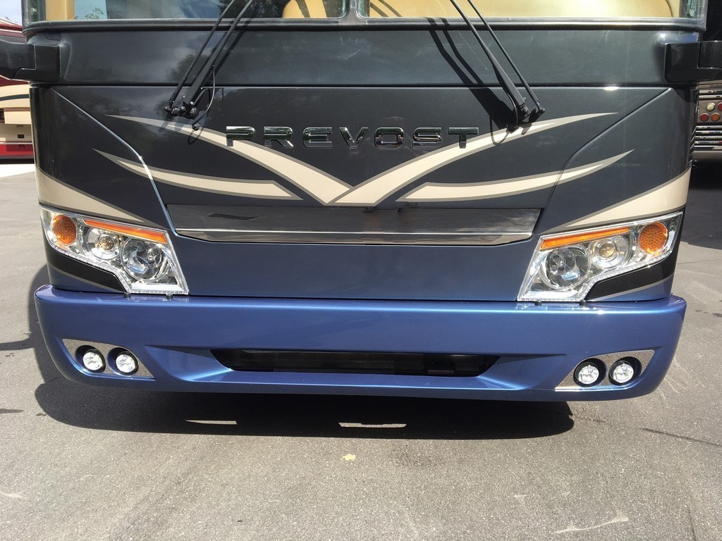2009 Prevost Featherlite H3-45 triple slide - After 2018 facelift by Excalibur Coach