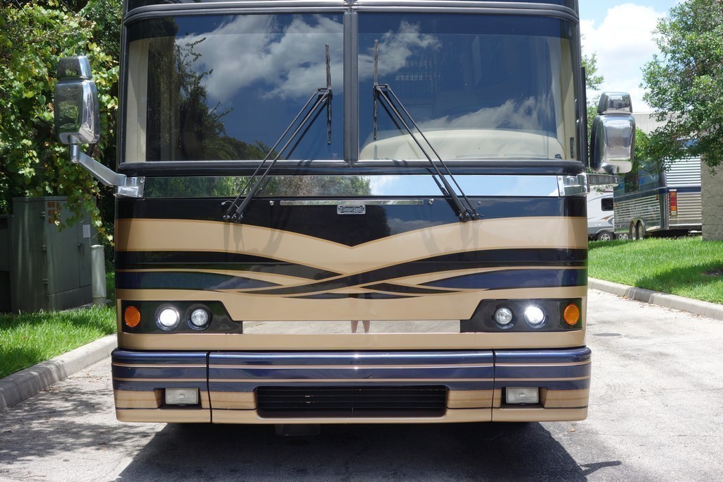 Prevost H3-45 Liberty before 2016 Facelift by Excalibur Coach
