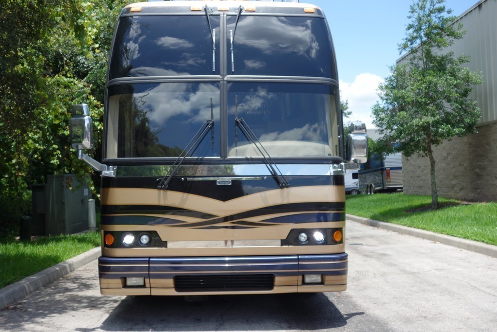 Prevost H3-45 Liberty before 2016 Facelift by Excalibur Coach