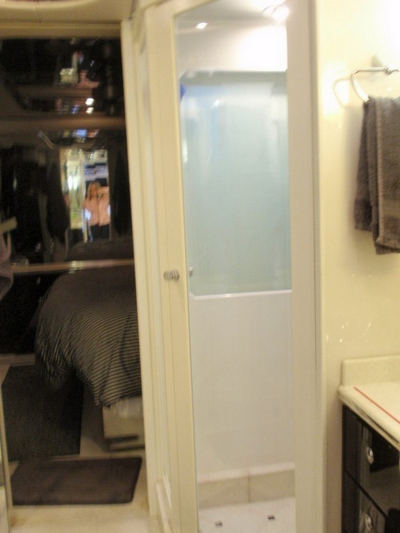 Prevost featherlite H3-45 B4 Rotten Shower Floor Excalibur Coach remodel
