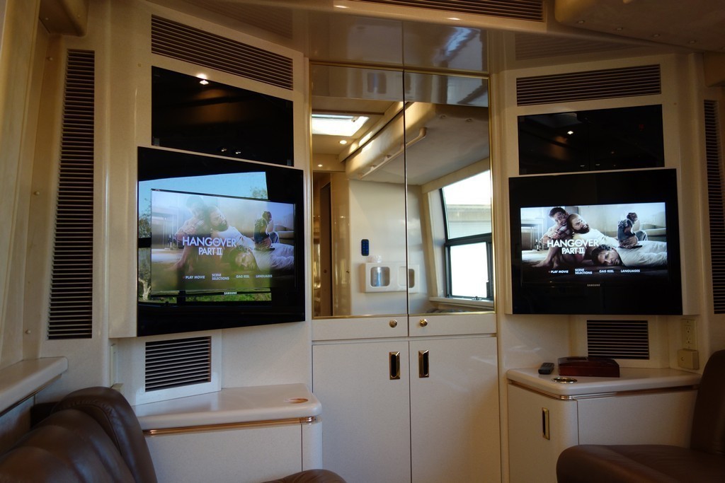 1995 Prevost H3 Motorhome Entertainer after back TV upgrade by Excalibur Coach