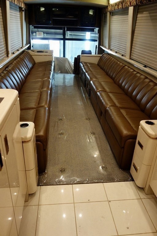 1995 Prevost H3 Motorhome Entertainer Excalibur Coach before new vinyl wood flooring