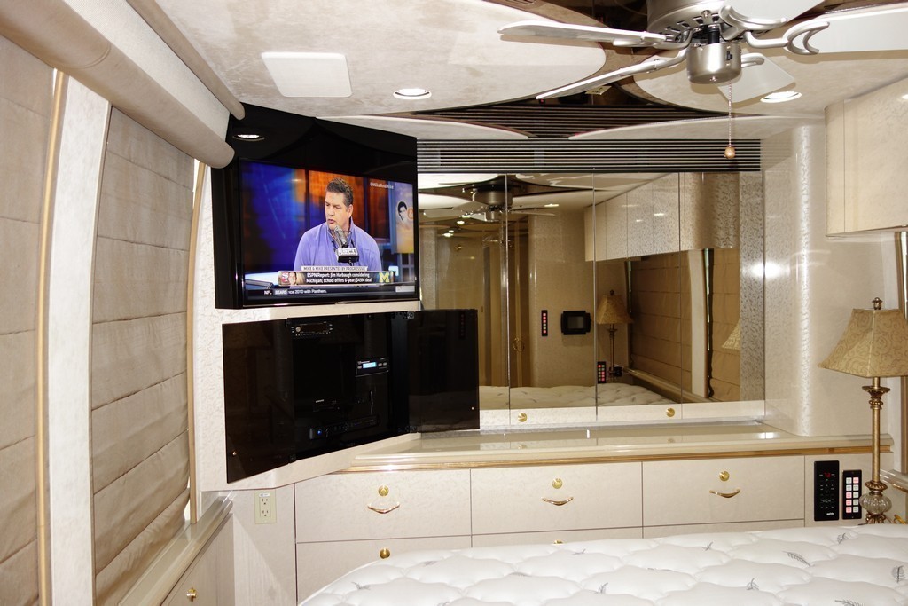 Prevost Marathon XL Excalibur Coach after new bedroom TV