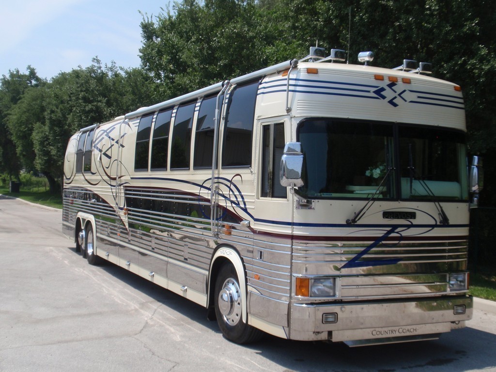 XL Prevost P.S Before Excalibur Coach Top Awning Pkg XL - XLII - H3-45 - Motorhome