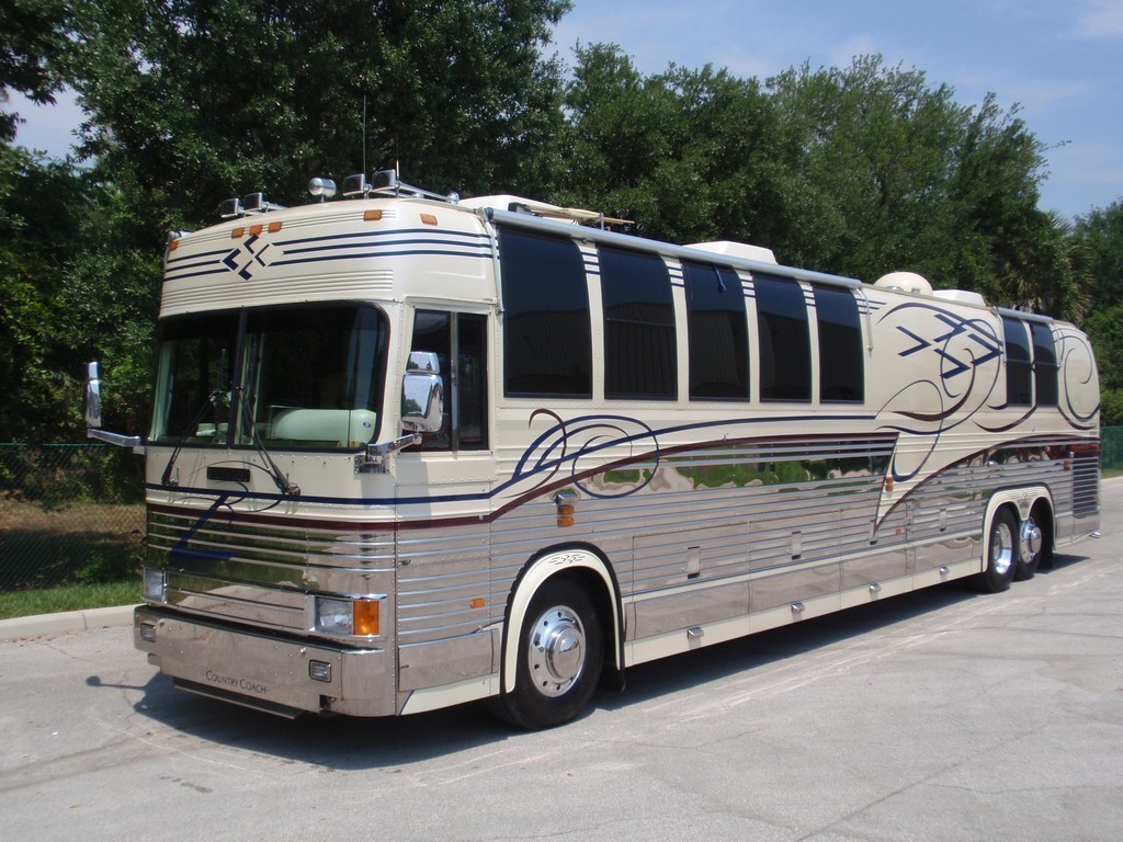 XL Prevost D.S. Before Excalibur Coach Top Awning Pkg XL - XLII - H3-45 - Motorhome