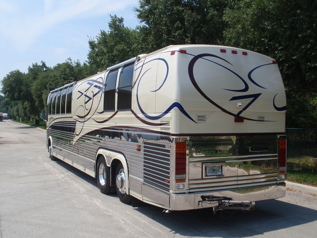 XL Prevost Before Excalibur Coach Rear D.S. Faring Pkg XL - XLII - H3-45 - Motorhome