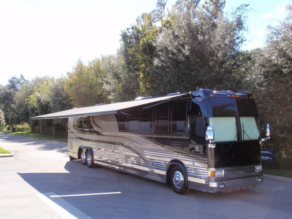 Prevost XL with new Excalibur Awnings out front view -XL - XLII - H3-45 - Motorhome