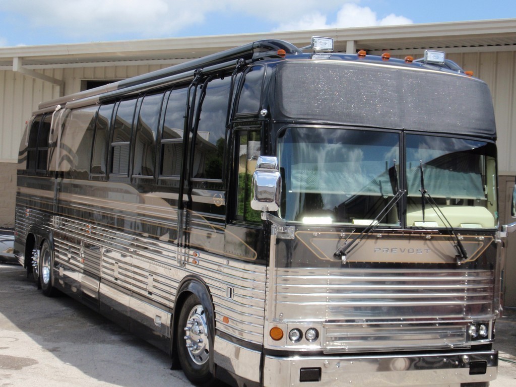 Prevost XL 40' Front Bullets by Excalibur Coach - XL - XLII - H3-45 - Motorhome
