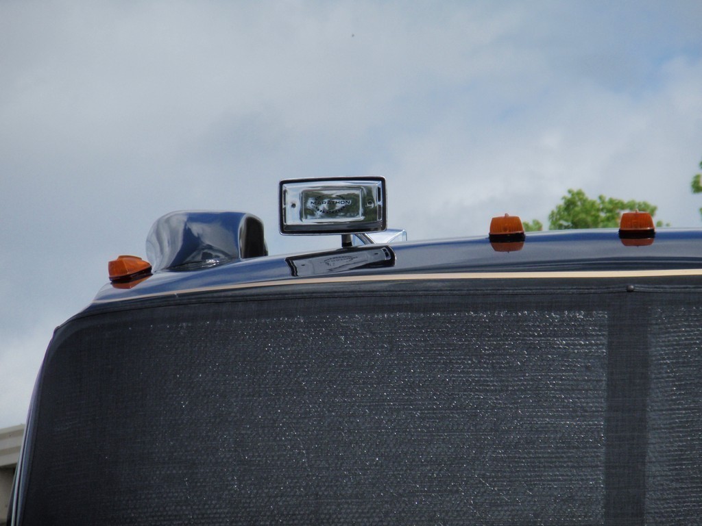 Prevost XL new front awning farings by Excalibur Coach - XL - XLII - H3-45 - Motorhome