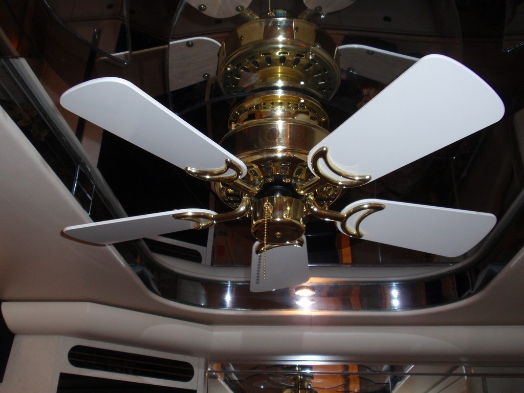 New ceiling fan installed by Excalibur Coach - Prevost Motorhomes Entertainer H3-45 XL XLII Class A