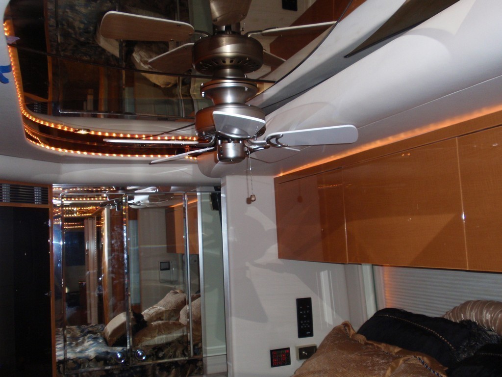 New ceiling fan installed by Excalibur Coach - Prevost Motorhomes Entertainer H3-45 XL XLII Class A
