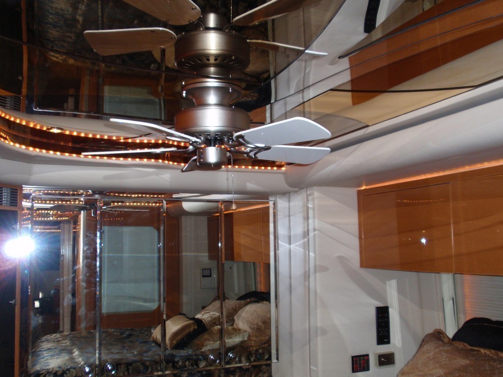 New ceiling fan installed by Excalibur Coach - Prevost Motorhomes Entertainer H3-45 XL XLII Class A