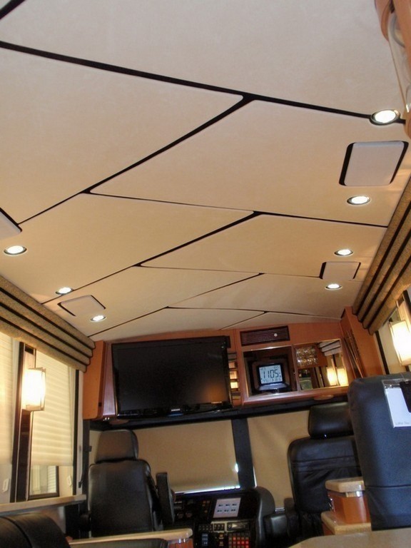 New LED recessed puck lights by Excalibur Coach - - Prevost Motorhomes Entertainer H3-45 XL XLII Class A