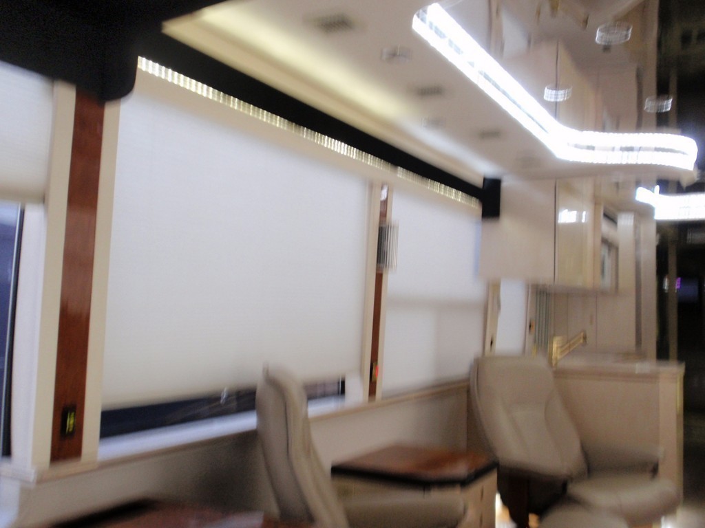 Ceilings Prevost H3-45 Featherlite H3 Ceiling, photo 8