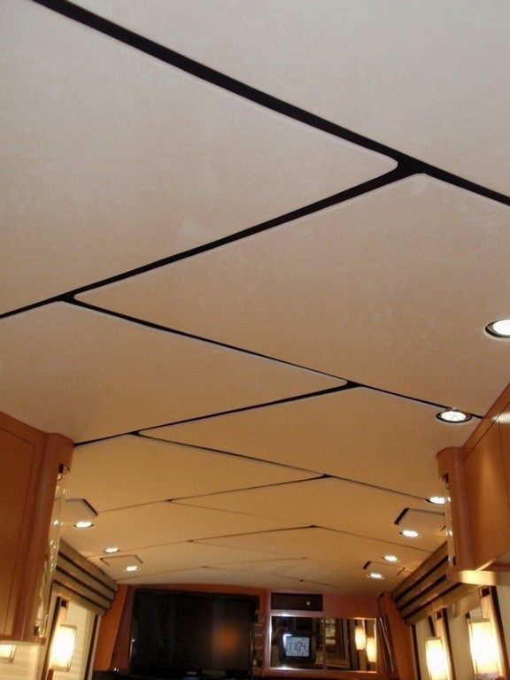 Prevost XL Marathon Ceiling After Black Accent Added by Excalibur Coach - Prevost Motorhomes Entertainer H3-45 XL XLII Class A