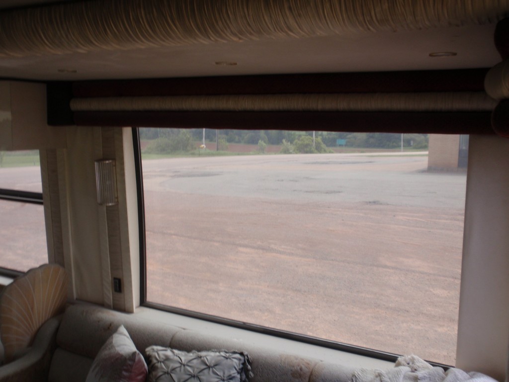 Prevost H3-45 Ceiling after interior Fire, photo 16