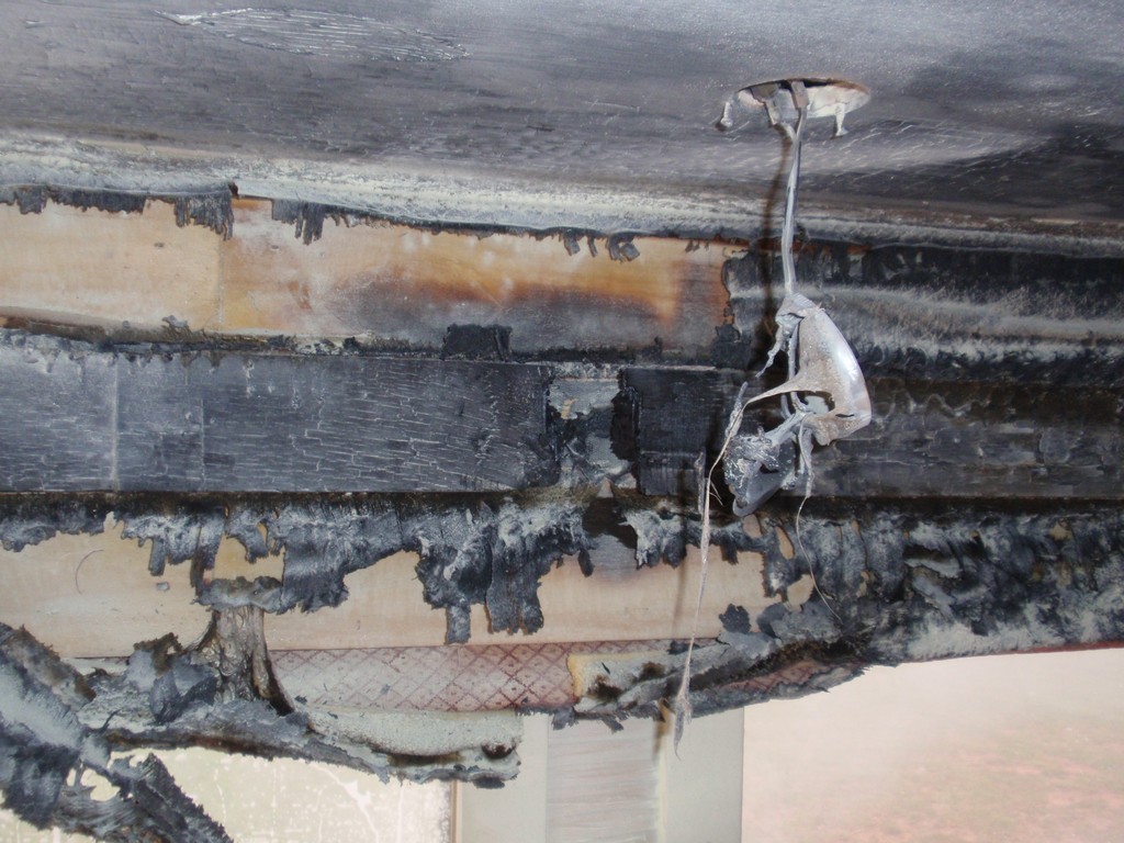 Prevost H3-45 Ceiling after interior Fire, photo 24