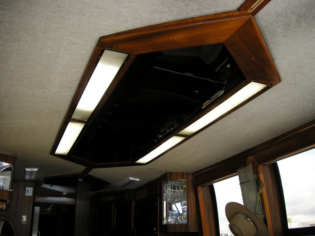 Roof Airs Salon Ducts Done