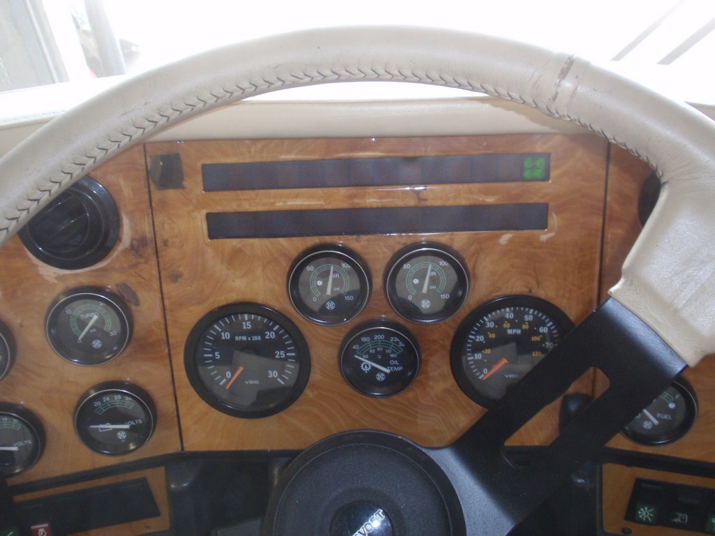 Prevost - Dash before upgrade by Excalibur Coach