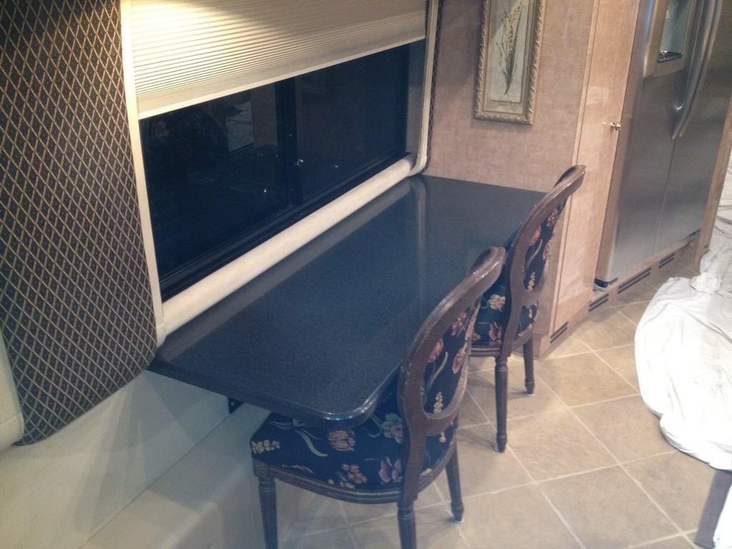 Prevost, XL, XLII, H3-45 - New breakfast bar by Excalibur Coach