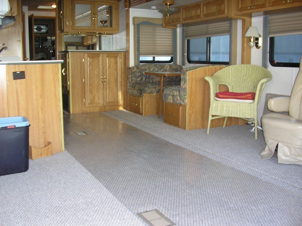 New Salon Carpet by Excalibur Coach - Floors - Prevost Motorhome - H3-45 - XL - XLII - Marathon - Country Coach