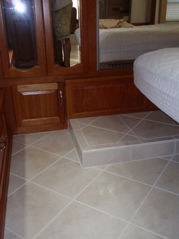 Prevost Monaco - Bedroom with new porcelin floor by Excalibur Coach - Prevost Motorhome H3-45 - XL - XLII - Entertainer - Class A