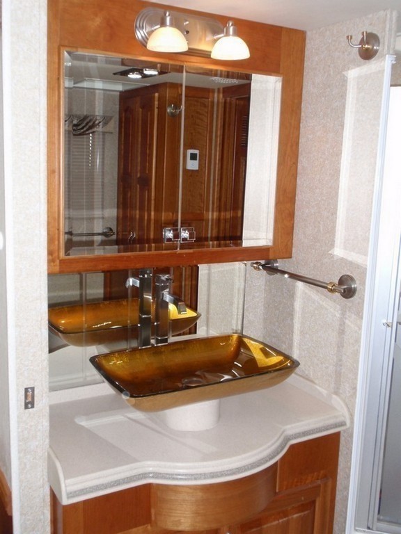 Prevost Monaco - New updated modern vanity sink by Excalibur Coach - Prevost Motorhome H3-45 - XL - XLII - Entertainer - Class A