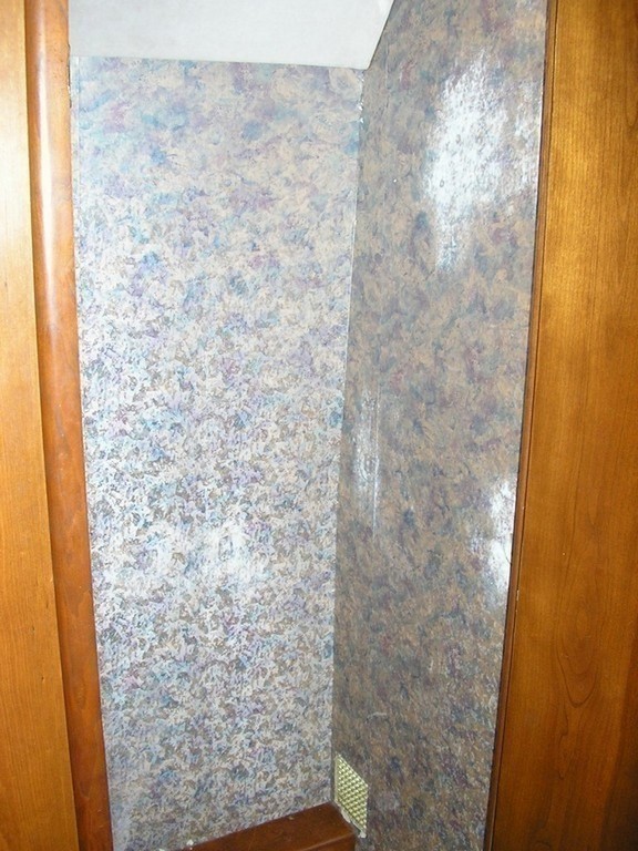Prevost Motrohome Class A -Bath with old wallpaper before upgrade by Excalibur Coach