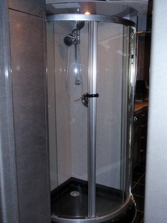 Prevost XL II Shower remodeled by Excalibur Coach. Also Motorhome, Class A, H3-45