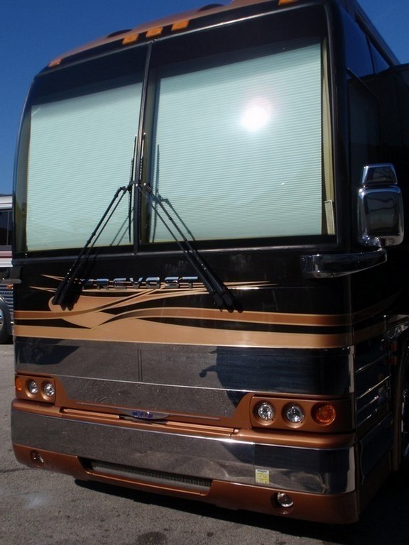 Prevost XL II Excalibur Coach XL II Front Headlight Upgraded
