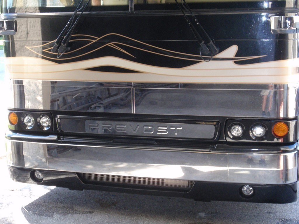 Prevost XL II Front Upgrade Facelift by Excalibur Coach